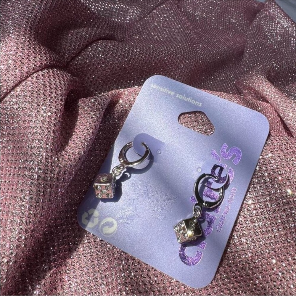 Silver Dice Rhinestone Embellished Hoop Earrings 🎲🩶🤍